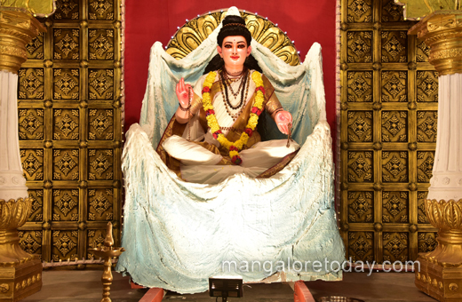 Mangalore dasara bigins